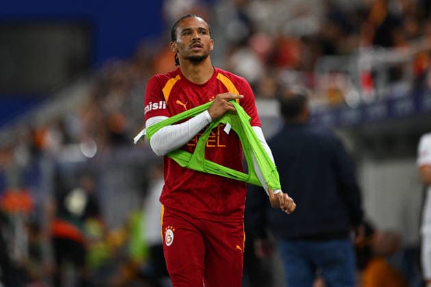 Galatasaray v Venezia FC - Friendly LINZ, AUSTRIA - JULY 27: Leroy Sane of Galatasaray warms up ahead of a pre-season friendly match between Galatasaray and Italy s Venezia FC at Hofmann Personal Stadion in Linz, Austria, on July 27, 2026. Akin Celiktas Anadolu Linz Austria. Editorial use only. Please get in touch for any other usage.  Copyright: x2026xAnadoluxAkinxCeliktasx