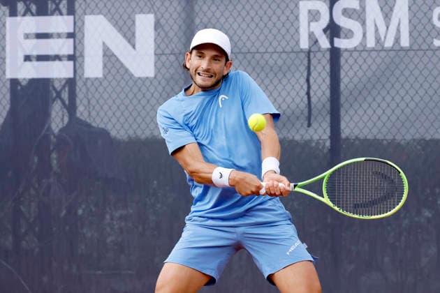 Tennisspieler Francesco Passaro (ITA) im Sechzehntelfinale bei den Bonn Open 2026 (auch: ATP, Tennis Herren Challenger Bonn). Die Bonn Open sind Teil der ATP Challenger Tour und werden im Freien auf Sand ausgetragen. Bonn, 27.07.2026 NRW Deutschland *** Tennis player Francesco Passaro (ITA) advances to the round of 32 at the 2026 Bonn Open, also known as the ATP Challenger Bonn. The Bonn Open is part of the ATP Challenger Tour and is played outdoors on clay. Bonn, July 27, 2026, North Rhine-Westphalia, Germany Copyright: xChristophxHardtx