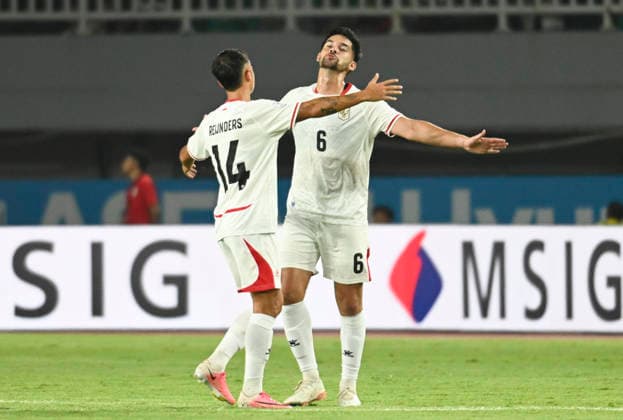 (260728) -- BOGOR, July 28, 2026 -- Sandy Henny Walsh (R) of Indonesia celebrates scoring with teammate during the Group A match between Indonesia and Cambodia of the ASEAN Championship 2026 at Pakansari Stadium in Bogor, Indonesia, July 27, 2026. ) (SP)INDONESIA-BOGOR-FOOTBALL-ASEAN CHAMPIONSHIP CUP 2026-GROUP A-INA VS CAM Zulkarnain 