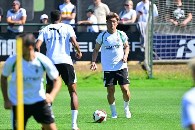 28.07.2026; Moenchengladbach; Fussball, Herren, Saison 2026 2027, Training Borussia Moenchengladbach Zento Uno (Gladbach) erstmals auf dem Trainingsplatz DFL regulations prohibit any use of photographs as image sequences and or quasi-video. ista-Borussia-Park NRW Deutschland *** July 28, 2026, Mönchengladbach Soccer, Men s, 2026–2027 Season, Borussia Mönchengladbach Training: Zento Uno Gladbach Takes to the Training Field for the First Time. DFL regulations prohibit any use of photographs as image sequences and or quasi-video. Borussia Park, NRW, Germany