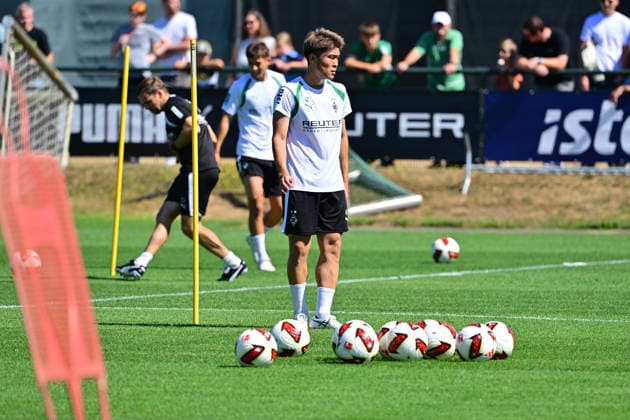 28.07.2026; Moenchengladbach; Fussball, Herren, Saison 2026 2027, Training Borussia Moenchengladbach Zento Uno (Gladbach) erstmals auf dem Trainingsplatz DFL regulations prohibit any use of photographs as image sequences and or quasi-video. ista-Borussia-Park NRW Deutschland *** July 28, 2026, Mönchengladbach Soccer, Men s, 2026–2027 Season, Borussia Mönchengladbach Training: Zento Uno Gladbach Takes to the Training Field for the First Time. DFL regulations prohibit any use of photographs as image sequences and or quasi-video. Borussia Park, NRW, Germany