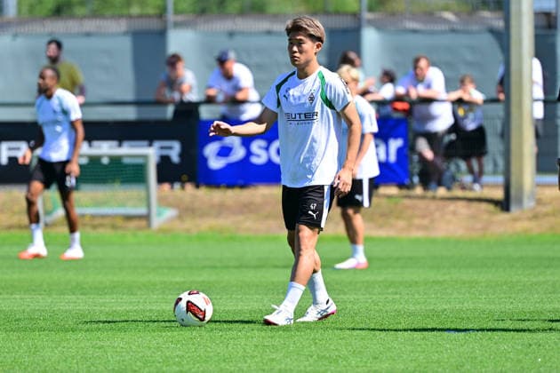 28.07.2026; Moenchengladbach; Fussball, Herren, Saison 2026 2027, Training Borussia Moenchengladbach Zento Uno (Gladbach) erstmals auf dem Trainingsplatz DFL regulations prohibit any use of photographs as image sequences and or quasi-video. ista-Borussia-Park NRW Deutschland *** July 28, 2026, Mönchengladbach Soccer, Men s, 2026–2027 Season, Borussia Mönchengladbach Training: Zento Uno Gladbach Takes to the Training Field for the First Time. DFL regulations prohibit any use of photographs as image sequences and or quasi-video. Borussia Park, NRW, Germany