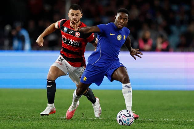 SOCCER CHELSEA WANDERERS, Dario Essugo of Chelsea controls the ball during the Sydney Super Cup match between Chelsea FC and the Western Sydney Wanderers FC at Accor Stadium in Sydney, Tuesday, July 28, 2026. ( NO ARCHIVING, EDITORIAL USE ONLY SYDNEY NEW SOUTH WALES AUSTRALIA  Copyright: xMARKxEVANSx 20260728124687053674