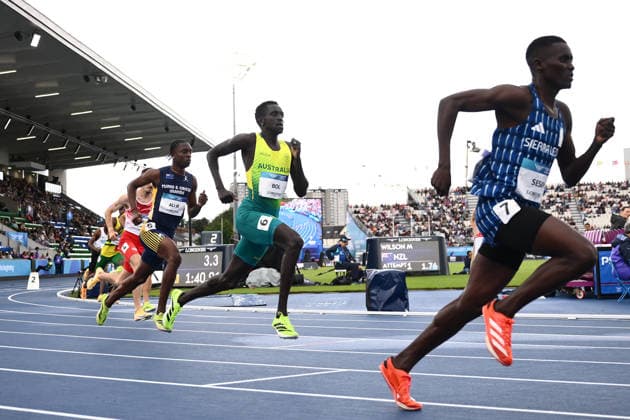 COM26 ATHLETICS, Peter Bol of Australia (2nd right) competes in the Men s Men s 800m Heats during the Glasgow 2026 Commonwealth Games at Scotstoun Stadium in Glasgow, Scotland, Tuesday, July 28, 2026. ( NO ARCHIVING, EDITORIAL USE ONLY Glasgow United Kingdom  Copyright: xJOELxCARRETTx 20260728154119892186