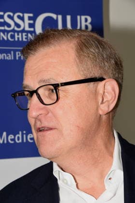 Bayern-Boss Jan-Christian Dreesen Muenchen 28.07.2026 Presseclub Muenchen Eigenveranstaltung: Die WM ist vorbei der FC Bayern startet wieder! Bayern-Boss Jan-Christian Dreesen vor Saisonbeginn im Gespräch ueber dauerhaften finanziellen und sportlichen Erfolg *** Bayern Boss Jan Christian Dreesen, Munich, July 28, 2026, Munich Press Club, In-House Event: The World Cup is over; FC Bayern is back in action. Bayern Boss Jan Christian Dreesen discusses sustained financial and sporting success ahead of the start of the season.