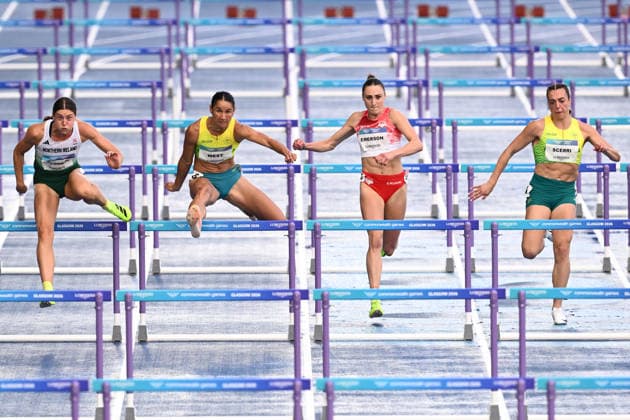 COM26 ATHLETICS, Mia Scerri (right) and Tori West (2nd left) of Australia compete in the Women s Heptathlon 100m Hurdles during the Glasgow 2026 Commonwealth Games at Scotstoun Stadium in Glasgow, Scotland, Tuesday, July 28, 2026. ( NO ARCHIVING, EDITORIAL USE ONLY Glasgow United Kingdom  Copyright: xJOELxCARRETTx 20260728188922642059