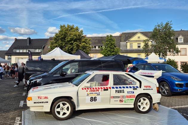 RECORD DATE NOT STATED 86 Enda Garvey (GBR) Jake Garvey (GBR), CITROEN BX4TC im Rallyezentrum in Daun GER, Motorsport, Rallye, Eifel-Rallye-Festival 2026l, Daun, Rheinland-Pfalz, Eifel, Deutschland, 25.07.2026 GER, Motorsport, Rallye, Eifel-Rallye-Festival 2026l, Daun, Rheinland-Pfalz, Eifel, Deutschland, 25.07.2026 Daun *** 86 Enda Garvey GBR, Jake Garvey GBR, CITROEN BX4TC at the Rally Center in Daun, GER, Motorsports, Rally, Eifel Rally Festival 2026, Daun, Rhineland-Palatinate, Eifel, Germany, July 25, 2026 GER, Motorsports, Rally, Eifel Rally Festival 2026l, Daun, Rhineland-Palatinate, Eifel, Germany, July 25, 2026, Daun Copyright: xEibner-Pressefoto JuergenxAugstx EP_JAT