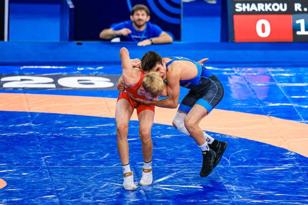 U17, U 17 Wrestling World Championships 60kg GR - Elmir Charkazov (AZE) df. Raman Sharkou (BLR) *** U17 Wrestling World Championships, 60 kg Greco-Roman: Elmir Charkazov (AZE) def. Raman Sharkou (BLR) Copyright: xUnitedxWorldxWrestlingx xAmirrezx UWW-U17-WC-BAKU-2026