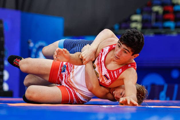 U17, U 17 Wrestling World Championships 60kg GR - Cooper Hennen Mathews (USA) df. Artush Petrosyan (ARM) *** U17 Wrestling World Championships, 60 kg Greco-Roman: Cooper Hennen Mathews (USA) defeated Artush Petrosyan (ARM) Copyright: xKostadinxAndonovx UWW-U17-WC-BAKU-2026