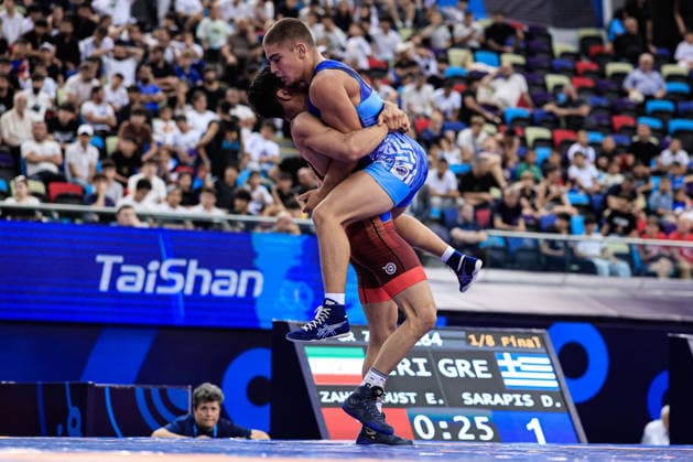U17, U 17 Wrestling World Championships 71kg GR - Esmaeil Ebrahim Zaherdoust (IRI) df. Dimitrios Sarapis (GRE) *** U17 Wrestling World Championships, 71 kg Greco-Roman: Esmaeil Ebrahim Zaherdoust (IRI) def. Dimitrios Sarapis (GRE) Copyright: xKostadinxAndonovx UWW-U17-WC-BAKU-2026