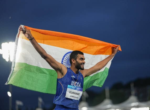 July 27, 2026, Glasgow, Scotland, United Kingdom: Glasgow, Scotland, United Kingdom. Sarvesh Kushare (India) celebrates after winning silver in the menÃ¢â‚¬â ¢s high jump during the Commonwealth Games 2026 at Scotstoun Stadium. Glasgow United Kingdom - ZUMAk197 20260727_zsp_k197_013 Copyright: xRanjithxKumarx