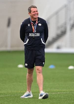 The Oriam, Edinburgh. Edinburgh Head Coach Sean Everitt during the session Edinburgh Rugby Training and press conference, PK, Pressekonferenz Rugby Union, Oriam, Edinburgh, Scotland, UK - 28 Jul 2026Edinburgh Hive Stadium United Kingdom  Copyright: xNeilxHanna Shutterstockx 17017414ad