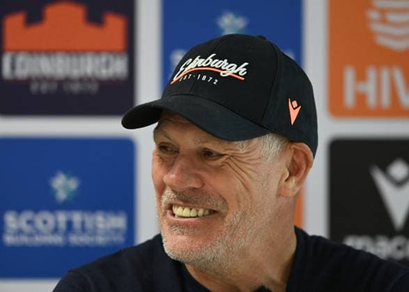 The Oriam, Edinburgh. Edinburgh Rugby Defence Coach Brad Davis during his press conference, PK, Pressekonferenz Edinburgh Rugby Training and Press Conference, Rugby Union, Oriam, Edinburgh, Scotland, UK - 28 Jul 2026Edinburgh Hive Stadium United Kingdom  Copyright: xNeilxHanna Shutterstockx 17017414bf