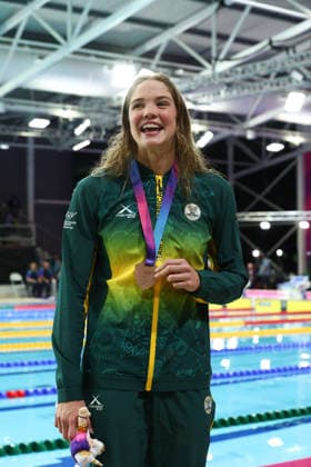 July 27, 2026, Glasgow, Scotland, Great Britain: ERIN GALLAGHER of South Africa poses with her bronze medal in the Swimming Women s 100m Butterfly Medal Ceremony of the Commonwealth Games Glasgow 2026 at the Tollcross International Swimming Centre in Glasgow, Scotland. Commowealth Games 2026: Swimming  - ZUMAc179 20260727_zep_c179_477 Copyright: xMickaelxChavetx