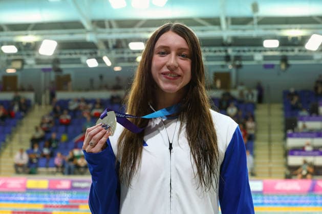 July 27, 2026, Glasgow, Scotland, Great Britain: KEANNA MACINNES of Scotland poses with her silver medal in the Swimming Women s 100m Butterfly Medal Ceremony of the Commonwealth Games Glasgow 2026 at the Tollcross International Swimming Centre in Glasgow, Scotland. Commowealth Games 2026: Swimming  - ZUMAc179 20260727_zep_c179_482 Copyright: xMickaelxChavetx