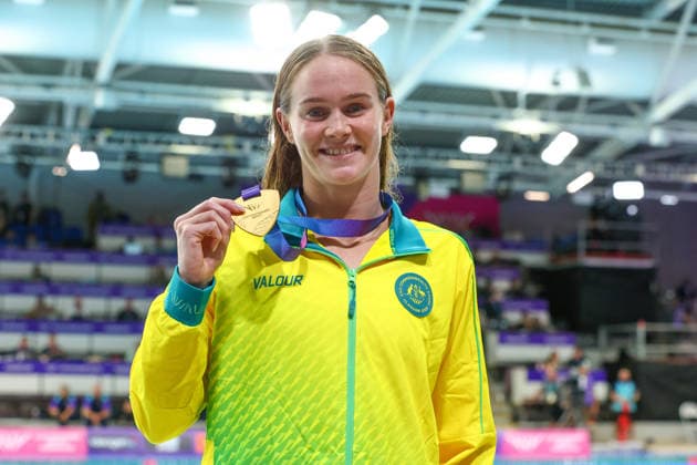 July 27, 2026, Glasgow, Scotland, Great Britain: ALEX PERKINS of Australia poses with her gold medal in the Swimming Women s 100m Butterfly Medal Ceremony of the Commonwealth Games Glasgow 2026 at the Tollcross International Swimming Centre in Glasgow, Scotland. Glasgow Great Britain - ZUMAc179 20260727_zep_c179_479 Copyright: xMickaelxChavetx