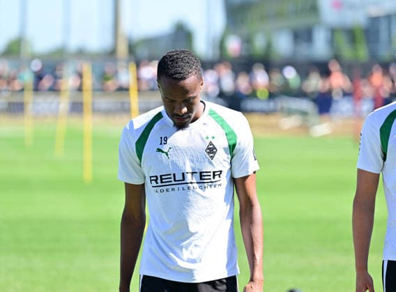 28.07.2026; Moenchengladbach; Fussball, Herren, Saison 2026 2027, Training Borussia Moenchengladbach Nathan Ngoumou (Gladbach) DFL regulations prohibit any use of photographs as image sequences and or quasi-video. ista-Borussia-Park NRW Deutschland *** July 28, 2026, Mönchengladbach, Soccer, Men s, 2026–2027 Season, Borussia Mönchengladbach Training, Nathan Ngoumou, Gladbach. DFL regulations prohibit any use of photographs as image sequences and or quasi-video content at Borussia Park, NRW, Germany