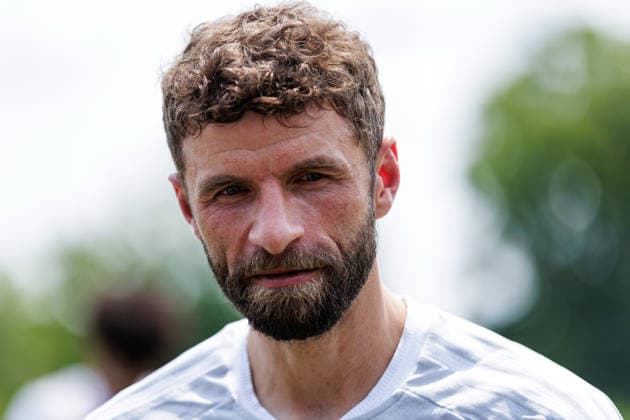 CHARLOTTE, NORTH CAROLINA - JULY 27, 2026: Thomas Müller of the MLS, Fussball Herren, USA All-Stars gets interviewed during the 2026 MLS All-Star training at the Atrium Health Performance Park in Charlotte, North Carolina. (Photo by Dennis Rojas Di Sports Photo Agency) Charlotte Atrium Health Performance Park North Carolina Copyright: xDennisxRojasx