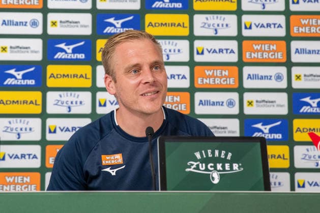 SOCCER - UEFA ECL, Rapid vs Santa Coloma VIENNA,AUSTRIA,28.JUL.26 - SOCCER - UEFA Conference League, qualification, SK Rapid Wien vs FC Santa Coloma, preview, press conference, PK, Pressekonferenz Rapid. Image shows head coach Johannes Hoff Thorup (Rapid).  GEPAxpictures xGabrielxLopez