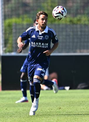 28.07.2026 - Fussball - Saison 2026 2027 - Testspiel Freundschaftsspiel Vorbereitungsspiel - Paris FC - SpVgg Greuther Fürth ( Kleeblatt ) - - Sportfoto Zink - xwoxzix - regulations prohibit any use of photographs as image sequences and or quasi-video - only for editorial use - Maxime Lopez (20, Paris FC) Freisteller Einzelbild *** July 28, 2026 Soccer Season 2026–2027 Exhibition Match Friendly Match Preseason Match Paris FC SpVgg Greuther Fürth Kleeblatt Sports Photo Zink xwoxzix Regulations prohibit any use of photographs as image sequences and or quasi-video; for editorial use only. Maxime Lopez 20, Paris FC, cropped single image