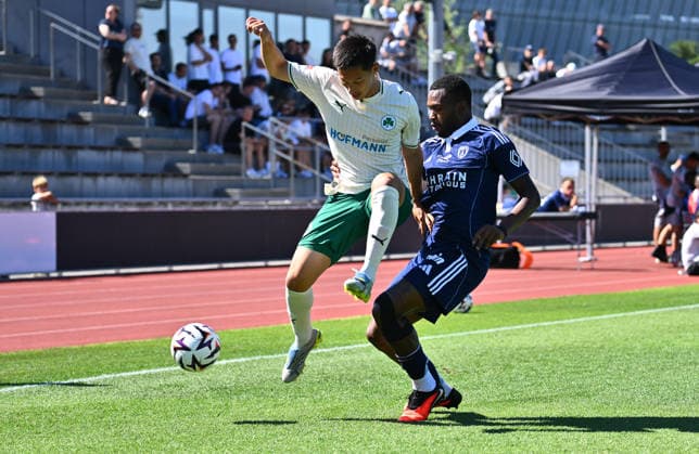 28.07.2026 - Fussball - Saison 2026 2027 - Testspiel Freundschaftsspiel Vorbereitungsspiel - Paris FC - SpVgg Greuther Fürth ( Kleeblatt ) - - Sportfoto Zink - xwoxzix - regulations prohibit any use of photographs as image sequences and or quasi-video - only for editorial use - Shinta Appelkamp (8, SpVgg Greuther Fürth ) Ataide da Silva Otavio (6, Paris FC) *** July 28, 2026 Soccer Season 2026–2027 Exhibition Match Friendly Match Preseason Match Paris FC vs. SpVgg Greuther Fürth Kleeblatt Sports Photo by Zink xwoxzix; regulations prohibit any use of photographs as image sequences and or quasi-video; for editorial use only. Shinta AppelMatch 8, SpVgg Greuther Fürth, Ataide da Silva Otavio 6, Paris FC