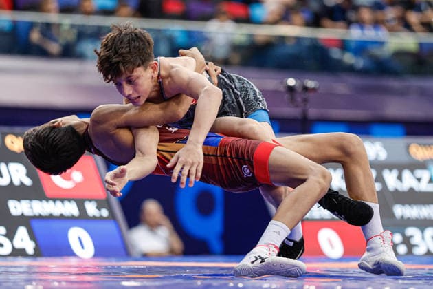 U17, U 17 Wrestling World Championships 45kg GR - Armin Amin Esmaeili (IRI) df. Kerem Derman (TUR) *** U17 Wrestling World Championships, 45kg Greco-Roman: Armin Amin Esmaeili (IRI) def. Kerem Derman (TUR) Copyright: xKostadinxAndonovx UWW-U17-WC-BAKU-2026