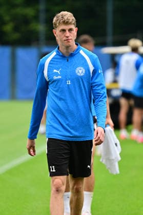 28.07.2026, Fußball, Herren, 2.BL, Saison 2026 2027, Training Holstein Kiel Alexander Bernhardsson Kiel, Projensdorf Projensdorf, Trainigsplatz Schleswig-Holstein Deutschland *** July 28, 2026, Soccer, Men s, 2nd Division, 2026–2027 Season, Holstein Kiel Training, Alexander Bernhardsson, Kiel, Projensdorf, Projensdorf, Training Field, Schleswig-Holstein, Germany