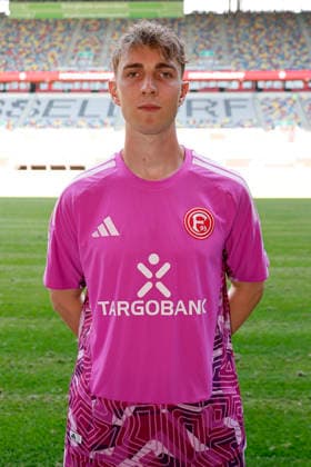 Düsseldorf , Deutschland, 3. Fussball Bundesliga Saison 2026 2027 Lasse Rieß ; Fortuna Düsseldorf 1895 ; 3.Liga, Porträttermin 2026 2027, *** Düsseldorf, Germany, 2026–2027 Bundesliga Season, Lasse Rieß, Fortuna Düsseldorf 1895, 3. Liga, Photo Shoot 2026–2027,