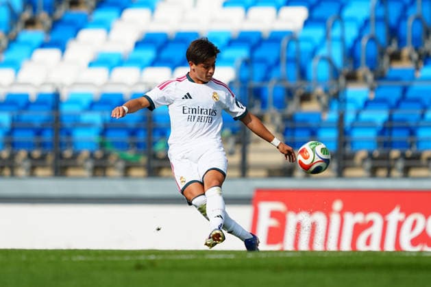 Real Madrid CF v CD LeganÃ s - Pre-Season Friendly Arda Güler of Real Madrid CF is seen in action under pressure during the pre-season friendly match between Real Madrid CF and CD LeganÃ s at Alfredo Di StÃ fano Stadium on July 28, 2026 in Madrid, Spain. Madrid Alfredo Di StÃ fano Stadium Madrid Spain Copyright: xGokhanxTanerx xPSxImagesxGokhanxTanerx xPSxImagesx