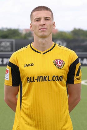28.07.2026, xtgx, Fussball 2. Bundesliga, SG Dynamo Dresden Fototermin emspor, v.l. Tobias Raschl Porträttermin Dresden *** July 28, 2026, xtgx, Soccer 2. Bundesliga, SG Dynamo Dresden Photo Shoot for emspor, from left: Tobias Raschl Portrait Session in Dresden