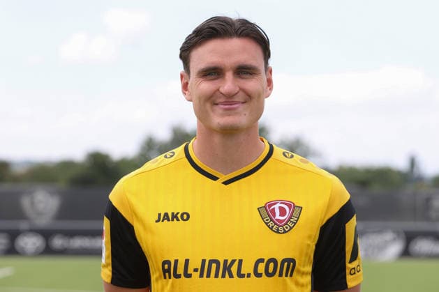 28.07.2026, xtgx, Fussball 2. Bundesliga, SG Dynamo Dresden Fototermin emspor, v.l. Thomas Keller Porträttermin Dresden *** July 28, 2026, xtgx, Soccer 2. Bundesliga, SG Dynamo Dresden photo shoot for emspor, from left: Thomas Keller portrait session in Dresden