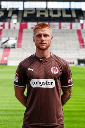 Louis Oppie (FC St. Pauli, 23) GER, FC St. Pauli, Fussball, 28.07.2026 GER, FC St. Pauli, Fussball, 28.07.2026 Hamburg *** Louis Oppie FC St. Pauli, 23 GER, FC St. Pauli, soccer, team photo, July 28, 2026 GER, FC St. Pauli, soccer, team photo, July 28, 2026 Hamburg Copyright: xEibner-Pressefoto MarcelxvonxFehrnx EP_MFN