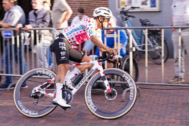 2026-07-28 Profronde Surhuisterveen 2026 SURHUISTERVEEN, NETHERLANDS - JULY 28: Richard Carapaz of EF Education - Easypost during the Profronde Surhuisterveen 2026 on July 28, 2026 in Surhuisterveen, Netherlands. Surhuisterveen Netherlands Content not available for redistribution in The Netherlands directly or indirectly through any third parties. Copyright: xAndrexWeeningx