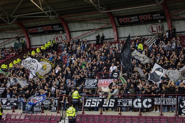 SOCCER - UEFA CL, Hearts vs Sturm EDINBURGH,SCOTLAND,28.JUL.26 - SOCCER - UEFA Champions League, qualification, Heart of Midlothian FC vs SK Sturm Graz. Image shows Fans (Sturm).  GEPAxpictures xMatthiasxTrinkl