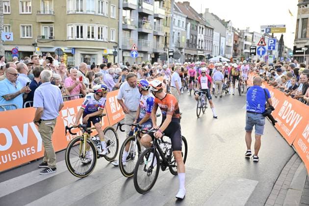 Na-Tourcriterium Roeselare - 28 07 2026 ROESELARE, BELGIUM - JULY 28 : Evenepoel Remco (BEL) of Red Bull BORA Hansgrohe, Race stopped due to an incident during the post Tour de France criterium of Roeselare on July 28, 2026 in Roeselare, Belgium, 28 07 2026 Roeselare Belgium  Copyright: xJanxDexMeuleneirx