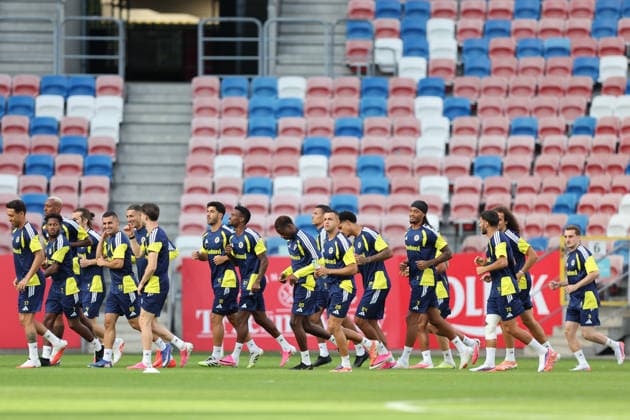 Fenerbahce practice session in Poland ZABRZE, POLAND - JULY 28: Fenerbahce players take part in the practice session ahead of the UEFA Champions League second qualifying round match between Gornik Zabrze and Fenerbahce at Arena Zabrze in Zabrze, Poland on July 28, 2026. Jakub Porzycki Anadolu Zabrze Poland. Editorial use only. Please get in touch for any other usage.  Copyright: x2026xAnadoluxJakubxPorzyckix