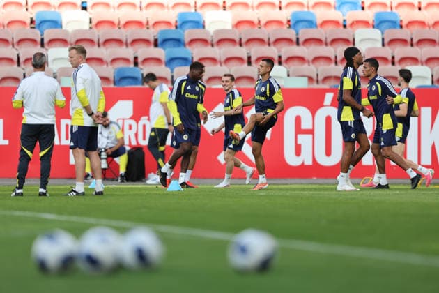 Fenerbahce practice session in Poland ZABRZE, POLAND - JULY 28: Fenerbahce players take part in the practice session ahead of the UEFA Champions League second qualifying round match between Gornik Zabrze and Fenerbahce at Arena Zabrze in Zabrze, Poland on July 28, 2026. Jakub Porzycki Anadolu Zabrze Poland. Editorial use only. Please get in touch for any other usage.  Copyright: x2026xAnadoluxJakubxPorzyckix