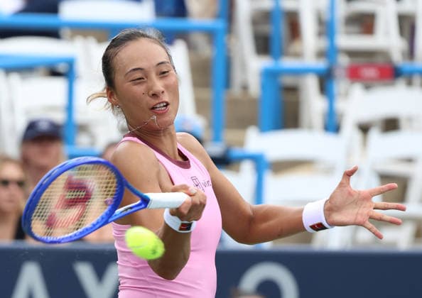 July 28, 2026, Washington, Illinois, USA: QINWEN ZHENG of China during the match against Alexandra Eala of Phillipines in the first round of Mubadala Washington DC, USA. Zheng lost 6:4, 4:6, 1:6. Washington USA - ZUMAc278 20260728_zsp_c278_028 Copyright: xMarcinxCholewinskix