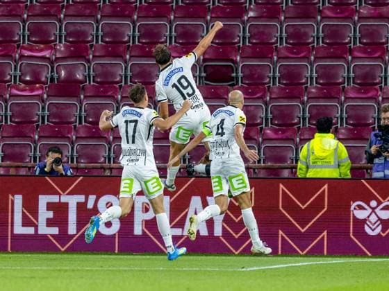 Simon Seidl, of SK Sturm Graz celebrates after scoring the opening goal during the Hearts v Sturm Graz second leg of their Champions League second qualifying round at Tynecastle Stadium on Tuesday 28th July 2026 Heart of Midlothian v Sturm Graz, UEFA Champions League, 2nd Qualifying Round, 2nd Leg, Football, Tynecastle Park, Edinburgh, Scotland, UK - 28 Jul 2026Edinburgh Tynecastle Park Scotland United Kingdom  Copyright: xAlanxRennie Shutterstockx 17015998cj