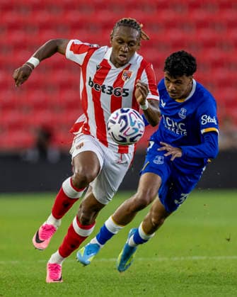 RECORD DATE NOT STATED 28th July 2026; Bet365 Stadium, Stoke, Staffordshire, England; Friendly Football, Stoke City versus Everton; Bosun Lawal of Stoke City under pressure from Adam Aznou of Everton TimxWilliams