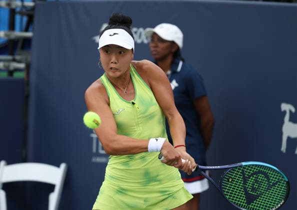 July 28, 2026, Washington, Illinois, USA: ANN LI of USA during the match against Magdalena Frech of Poland in the first round of Mubadala Washington DC, USA. Tennis: Mubadala DC Open - Ann Li  - ZUMAc278 20260728_zsp_c278_031 Copyright: xMarcinxCholewinskix