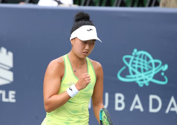 July 28, 2026, Washington, Illinois, USA: ANN LI of USA during the match against Magdalena Frech of Poland in the first round of Mubadala Washington DC, USA. Tennis: Mubadala DC Open - Ann Li  - ZUMAc278 20260728_zsp_c278_035 Copyright: xMarcinxCholewinskix
