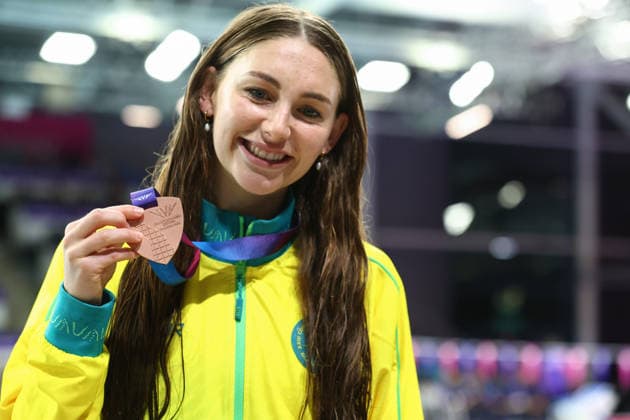 July 28, 2026, Glasgow, Scotland, Great Britain: JENNA JONES of Australia poses with her bronze medal won in the Swimming Women s 50m Freestyle SB13 Final of the Commonwealth Games Glasgow 2026 at the Tollcross International Swimming Centre in Glasgow, Scotland. Glasgow Great Britain - ZUMAc179 20260728_zep_c179_002 Copyright: xMickaelxChavetx