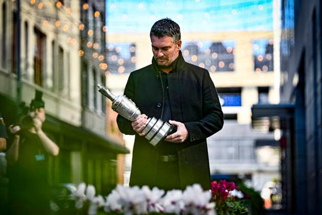 Ryan Fox holds the Claret Jug as he waits to attend the Public welcome home celebration for New Zealand golfer Ryan Fox on bringing the Claret Jug home after his historic Open Championship win. Takutai Square, Auckland, New Zealand on Tuesday 28 July 2026. Photo: Alan Lee Auckland New Zealand Copyright: xAlanxLeex xPhotosportx
