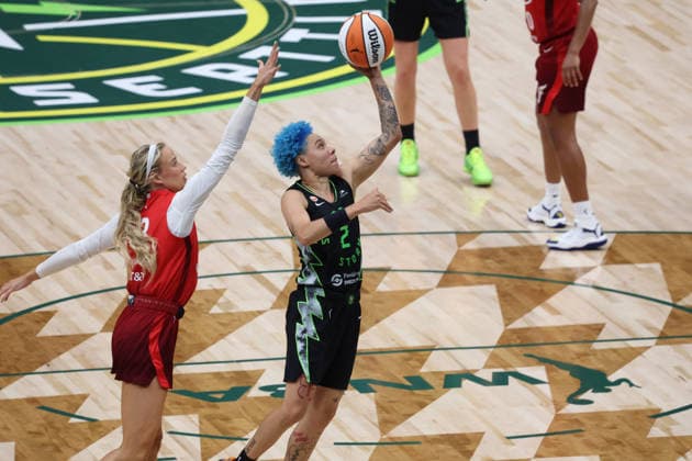 July 28, 2026, Seattle, Washington, USA: Seattle Storm guard NATISHA HIEDEMAN (2) attempts a field goal in the third quarter of the WNBA, Basketball Damen, USA match between the Seattle Storm and Indiana Fever at Climate Pledge Arena in Seattle. Seattle USA - ZUMAd218 20260728_zsp_d218_034 Copyright: xRichardxDizonx