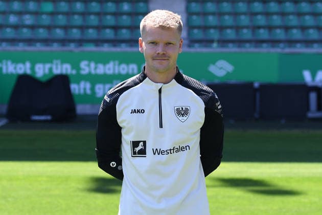 SC Preußen Münster; 3. Liga, Porträttermin 2026 2027 Bastian Lake ( Zeugwart Münster ); SC Preußen Münster; 3. Liga, Porträttermin 2026 2027 *** SC Preußen Münster, 3rd Division, Profile Session 2026–2027 Bastian Lake, Equipment Manager, Münster SC Preußen Münster, 3rd Division, Profile Session 2026–2027 xRx