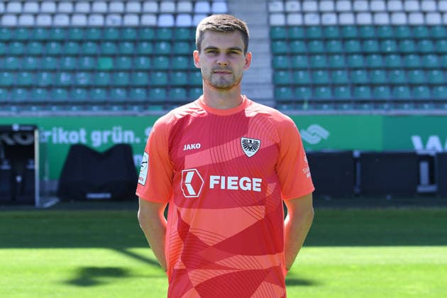 SC Preußen Münster; 3. Liga, Porträttermin 2026 2027 Morten Behrens ( Münster ); SC Preußen Münster; 3. Liga, Porträttermin 2026 2027 *** SC Preußen Münster, 3rd Division, Photo Shoot 2026–2027 Morten Behrens Münster SC Preußen Münster, 3rd Division, Photo Shoot 2026–2027 xRx