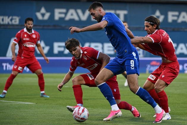 CroatiaZagreb, 280726. Maksimir Stadium. UEFA Champions League second qualifying round match, GNK Dinamo - FC Thun. Photo: Damir Krajac CROPIX Zagreb Croatia Copyright: xxDamirxKrajacx dinamo_thun34-280726