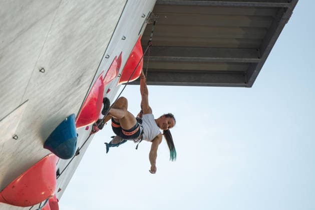 July 28, 2026, Salt Lake City, Utah, USA: Brazialian national team, Nationalteam climber ANJA Ko HLER looks back to the ground after securing a top on the women s final route Salt Lake City USA - ZUMAs381 20260728_znp_s381_008 Copyright: xAndrewxSzakmeisterx