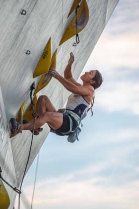July 28, 2026, Salt Lake City, Utah, USA: Argentine national team, Nationalteam climber VALENTINA AGUADO makes a move low on the women s final route Salt Lake City USA - ZUMAs381 20260728_znp_s381_015 Copyright: xAndrewxSzakmeisterx